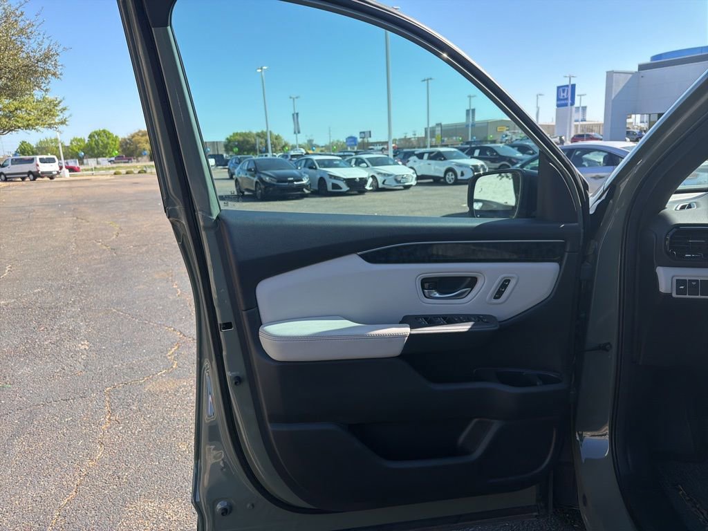 Used 2026 Honda Passport TrailSport Elite image 9