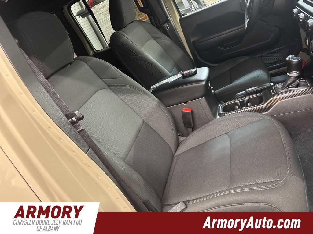 Used 2022 Jeep Wrangler Unlimited Sport image 38