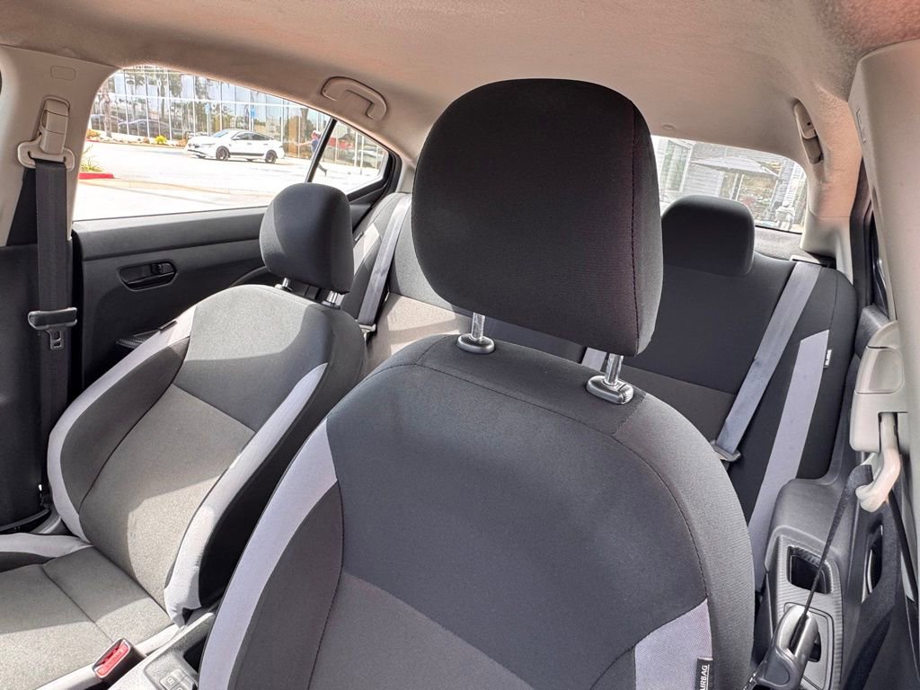 Used 2025 Nissan Versa S FWD image 13