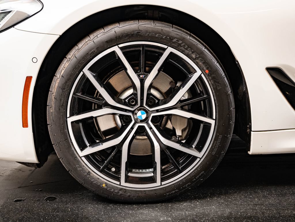 Used 2023 BMW 530i xDrive w/ M Sport Package AWD/4WD image 13