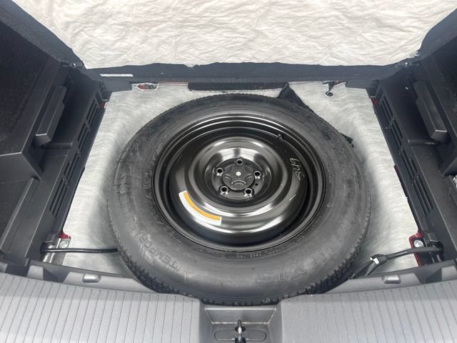 Used 2023 Nissan Rogue SV AWD/4WD image 12