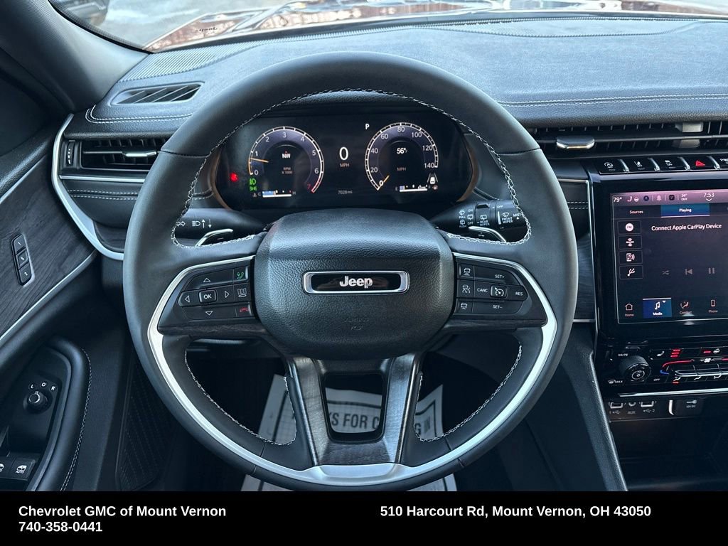 Used 2025 Jeep Grand Cherokee L Limited image 16