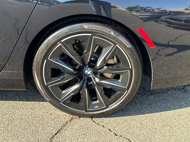 Used 2026 BMW 740i RWD image 13