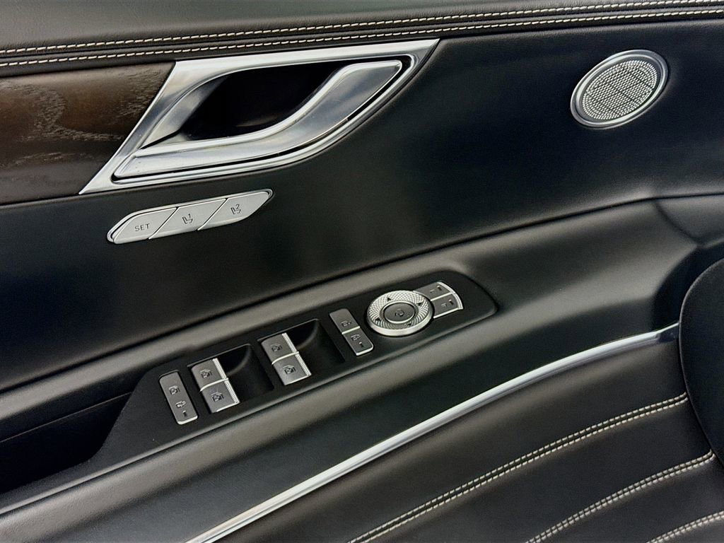 Used 2021 Genesis GV80 3.5T image 24