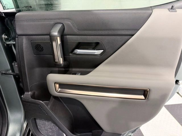 Used 2024 GMC Hummer EV 3X image 26