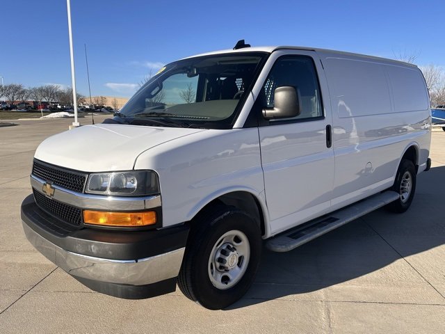 Used 2024 Chevrolet Express 2500 w/ Driver Convenience Package image 8