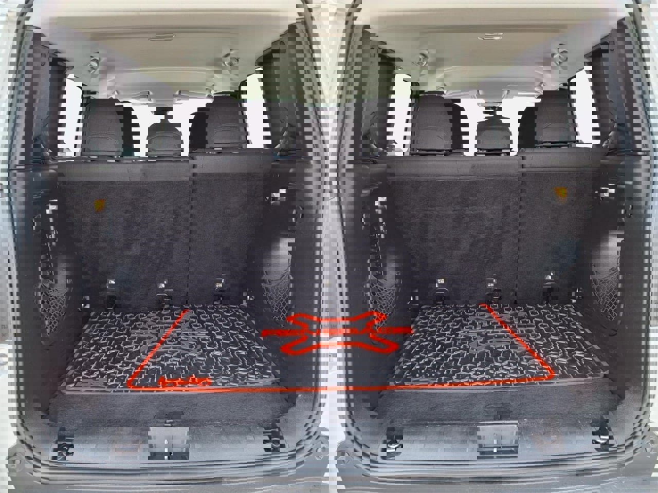 Used 2016 Jeep Renegade Trailhawk image 6