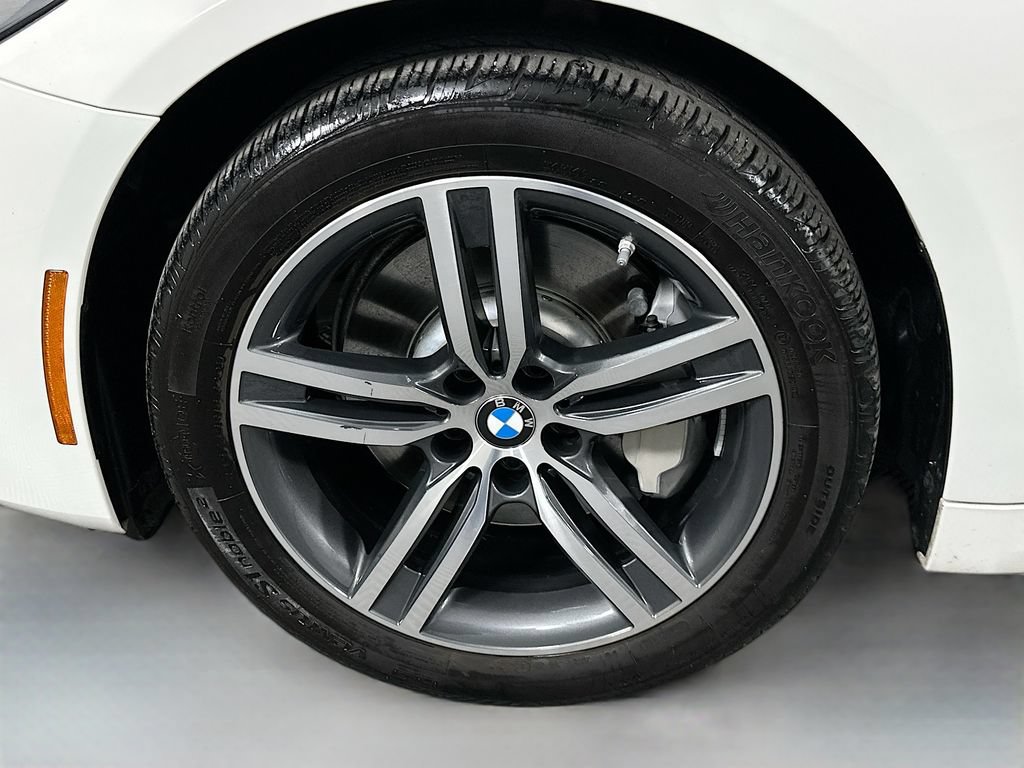 Certified 2023 BMW 530i w/ Convenience Package RWD image 32
