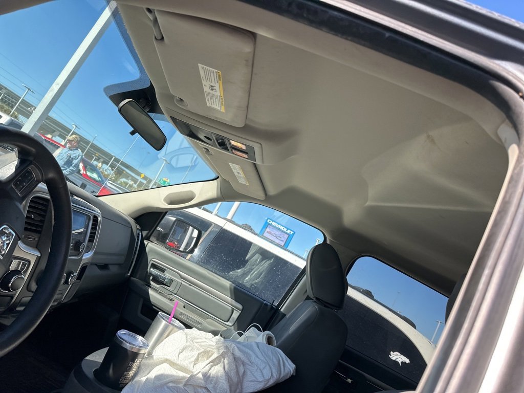 Used 2013 RAM 1500 Classic SLT image 17