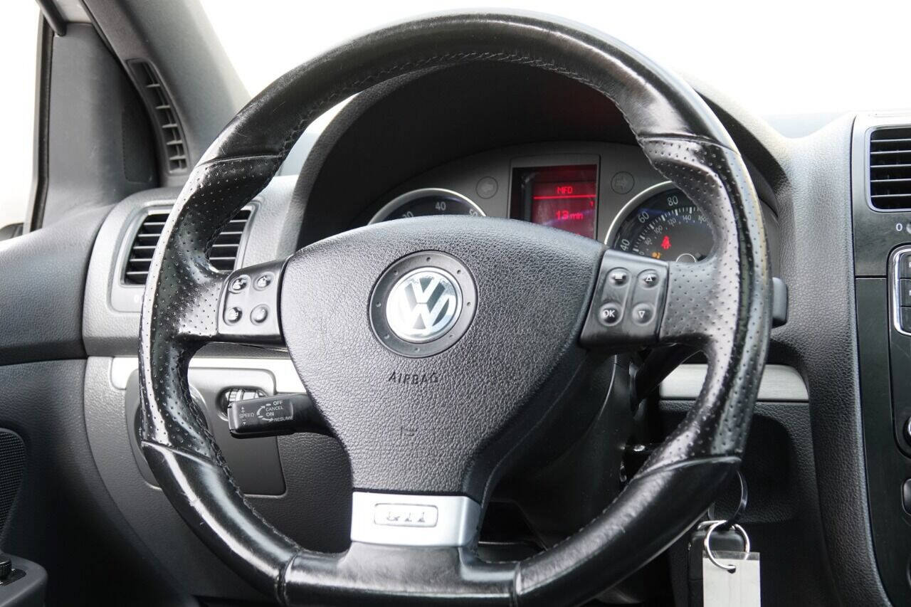 Used 2007 Volkswagen GTI 4-Door FWD image 67