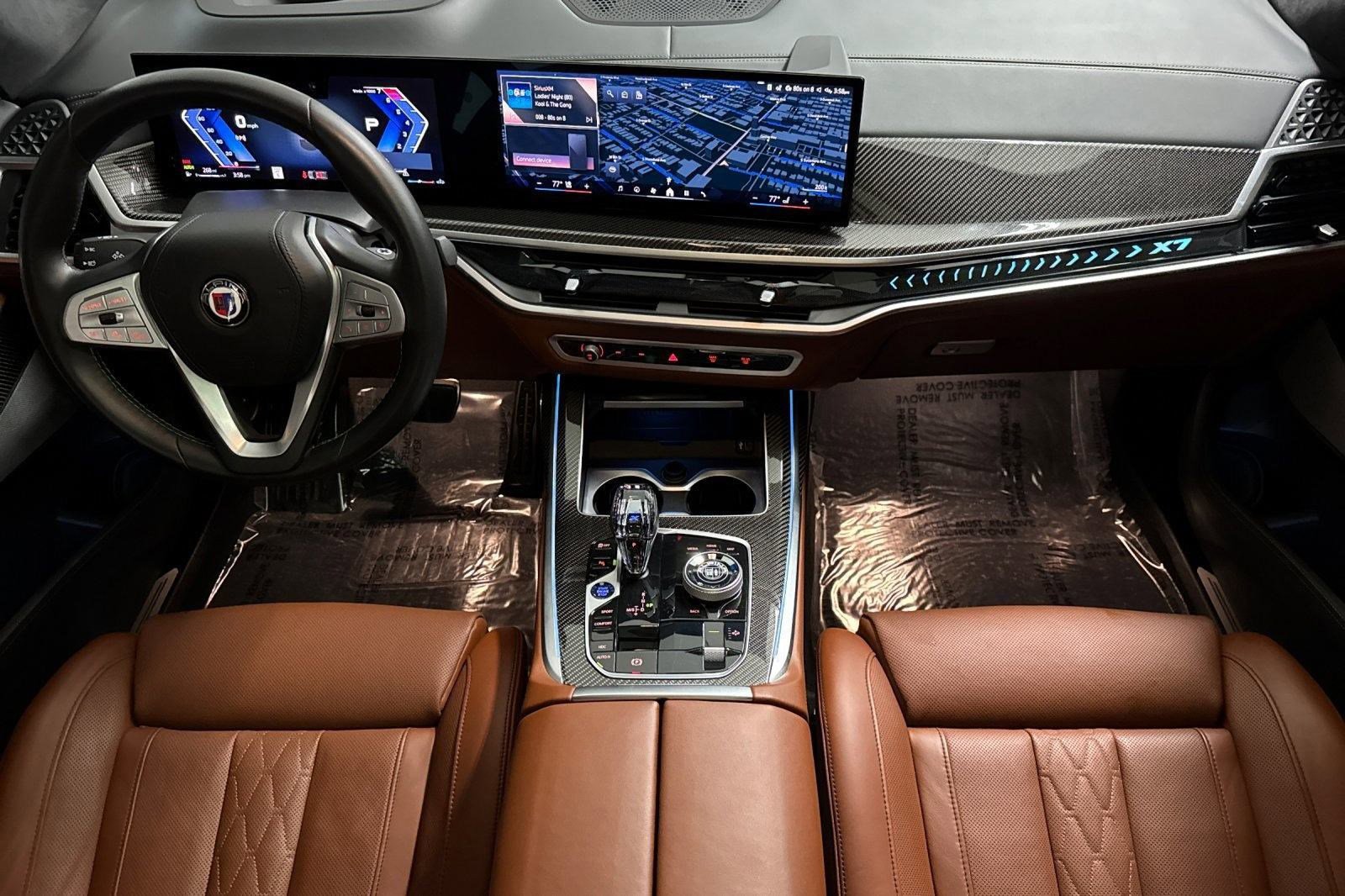 Used 2024 BMW ALPINA XB7 ALPINA XB7 image 16