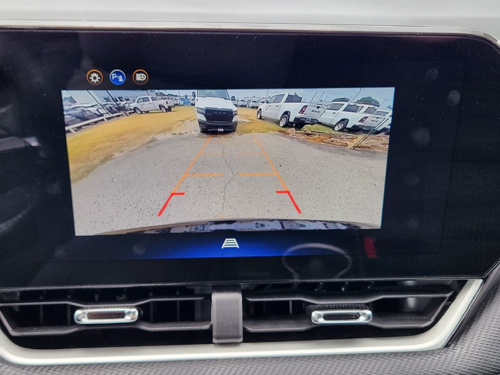 Used 2026 Chevrolet Equinox LT AWD/4WD image 18