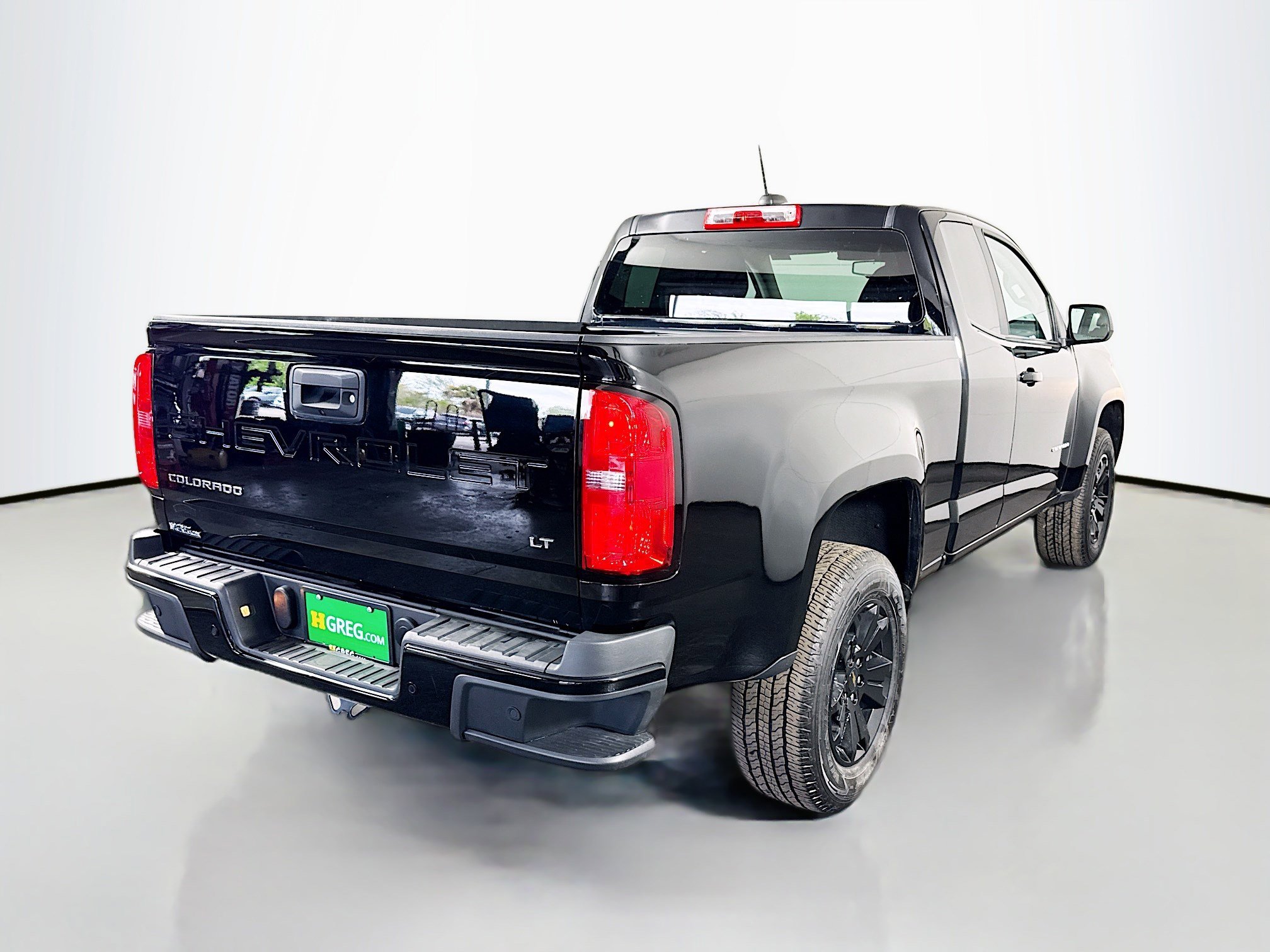 Used 2022 Chevrolet Colorado LT w/ Fleet Safety Package image 10