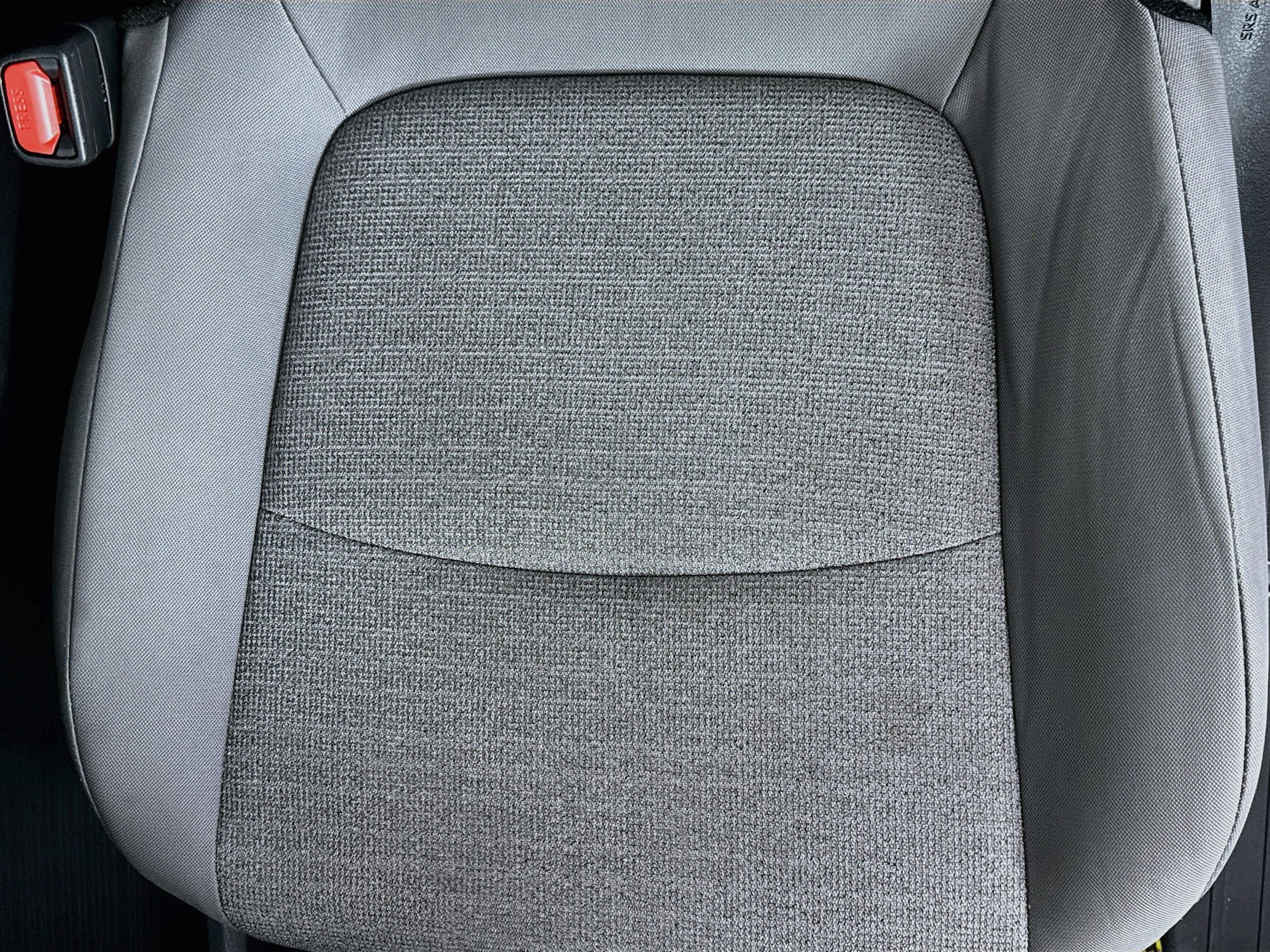Certified 2025 Toyota Sienna LE FWD image 18