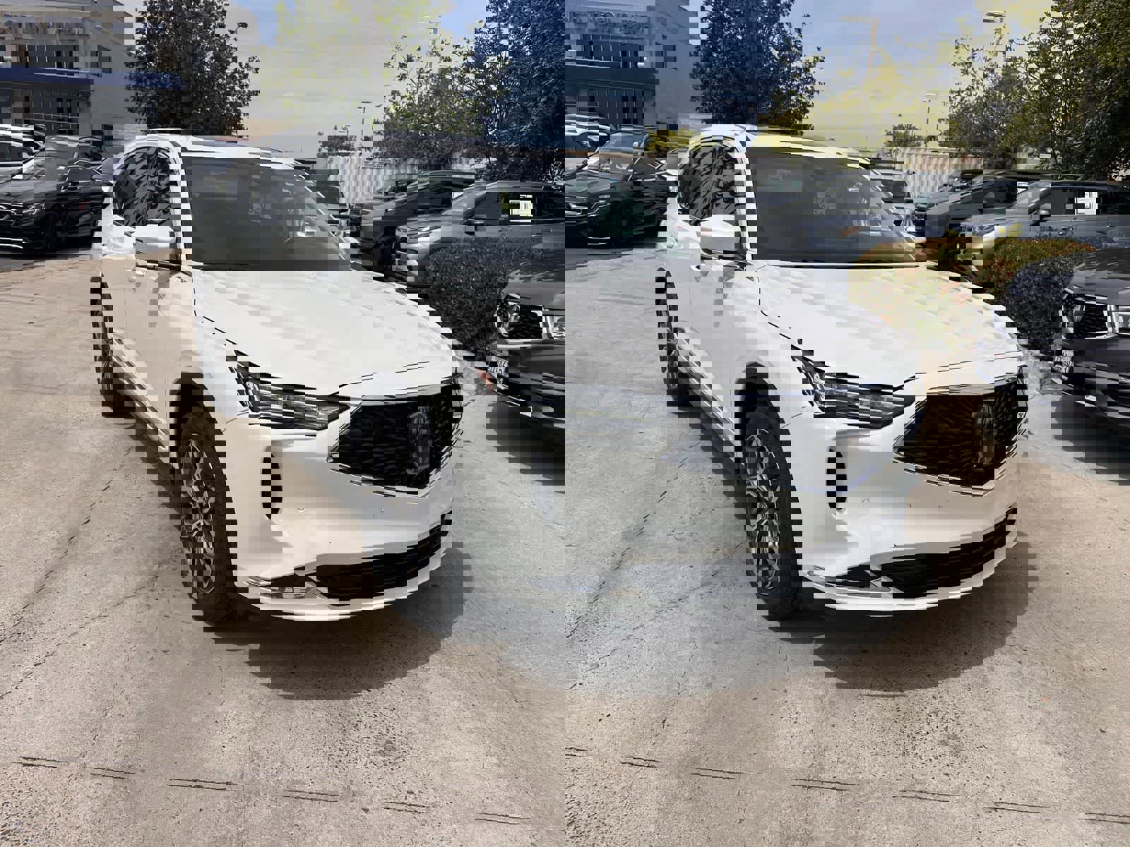 Used 2023 Acura MDX FWD w/ Technology Package image 7