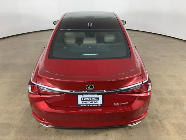 Used 2025 Lexus ES 350 Luxury w/ Accessory Package (Z2) image 11