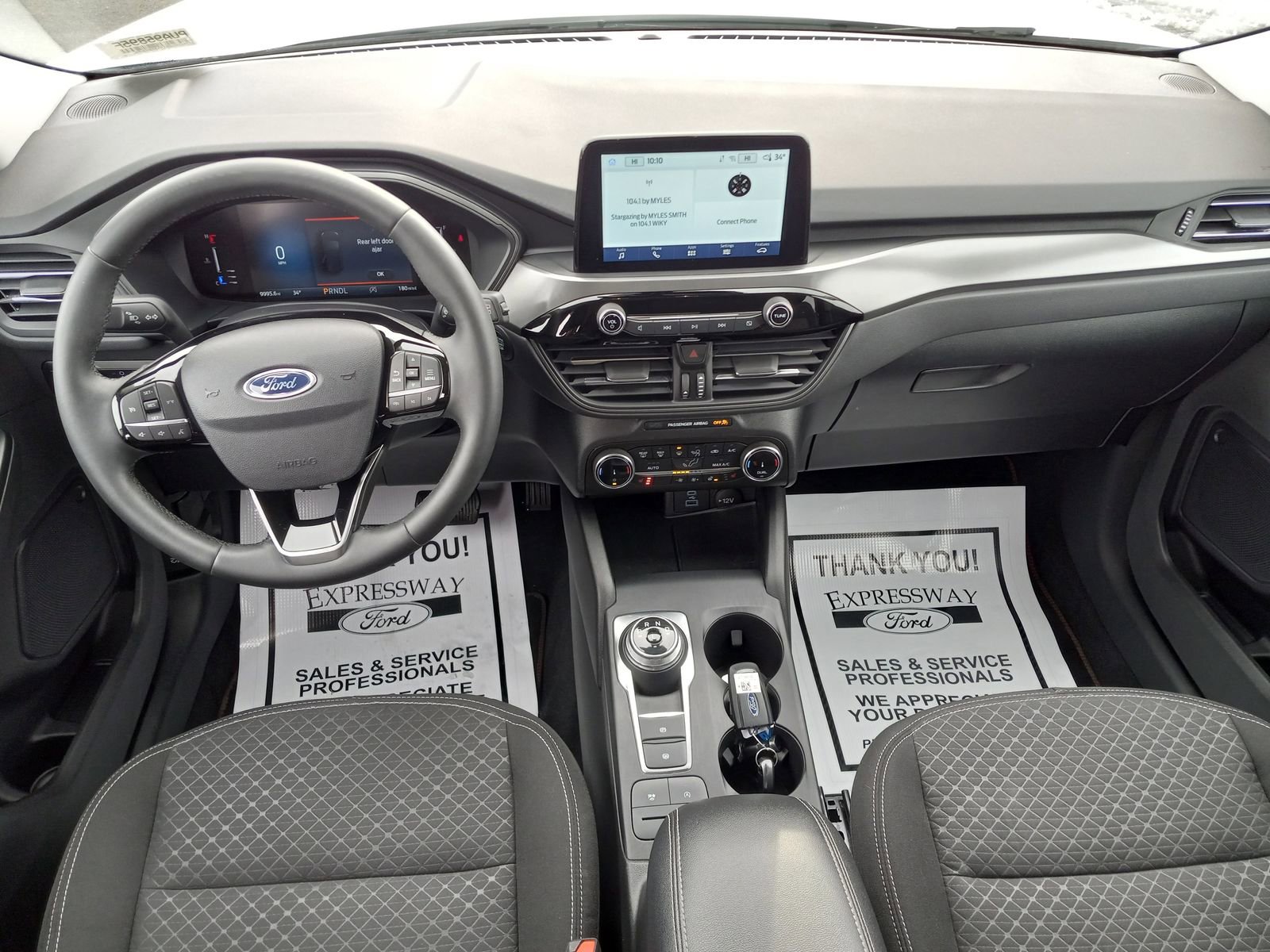 Used 2023 Ford Escape Active w/ Cold Weather Package image 17
