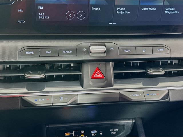 Used 2025 Kia K4 EX image 17