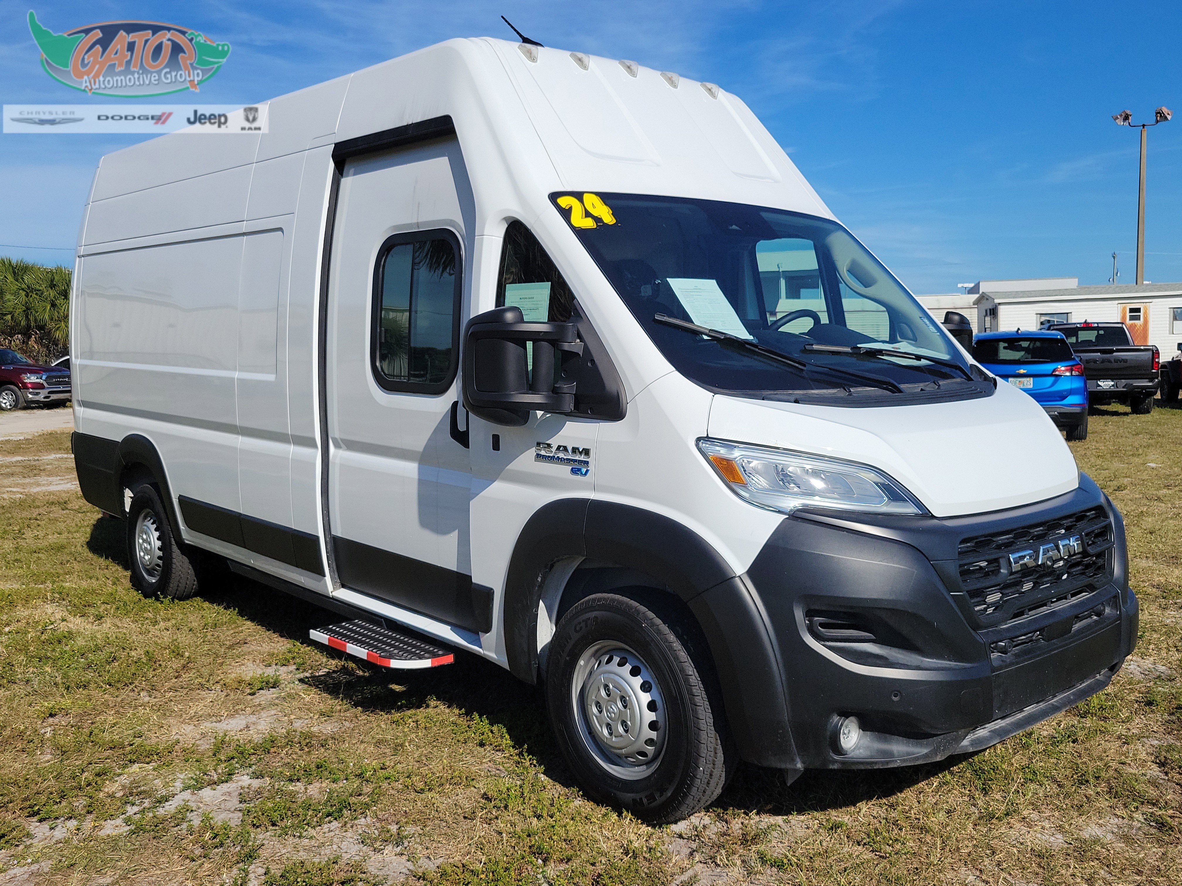 Used 2024 RAM ProMaster 3500 w/ Delivery Van Package image 1