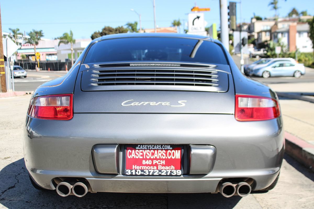 Used 2007 Porsche 911 Carrera S RWD image 5