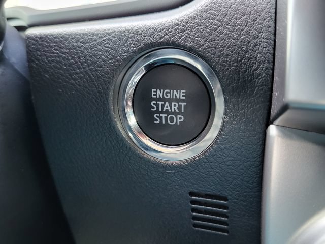 Used 2023 Toyota 4Runner SR5 AWD/4WD image 19