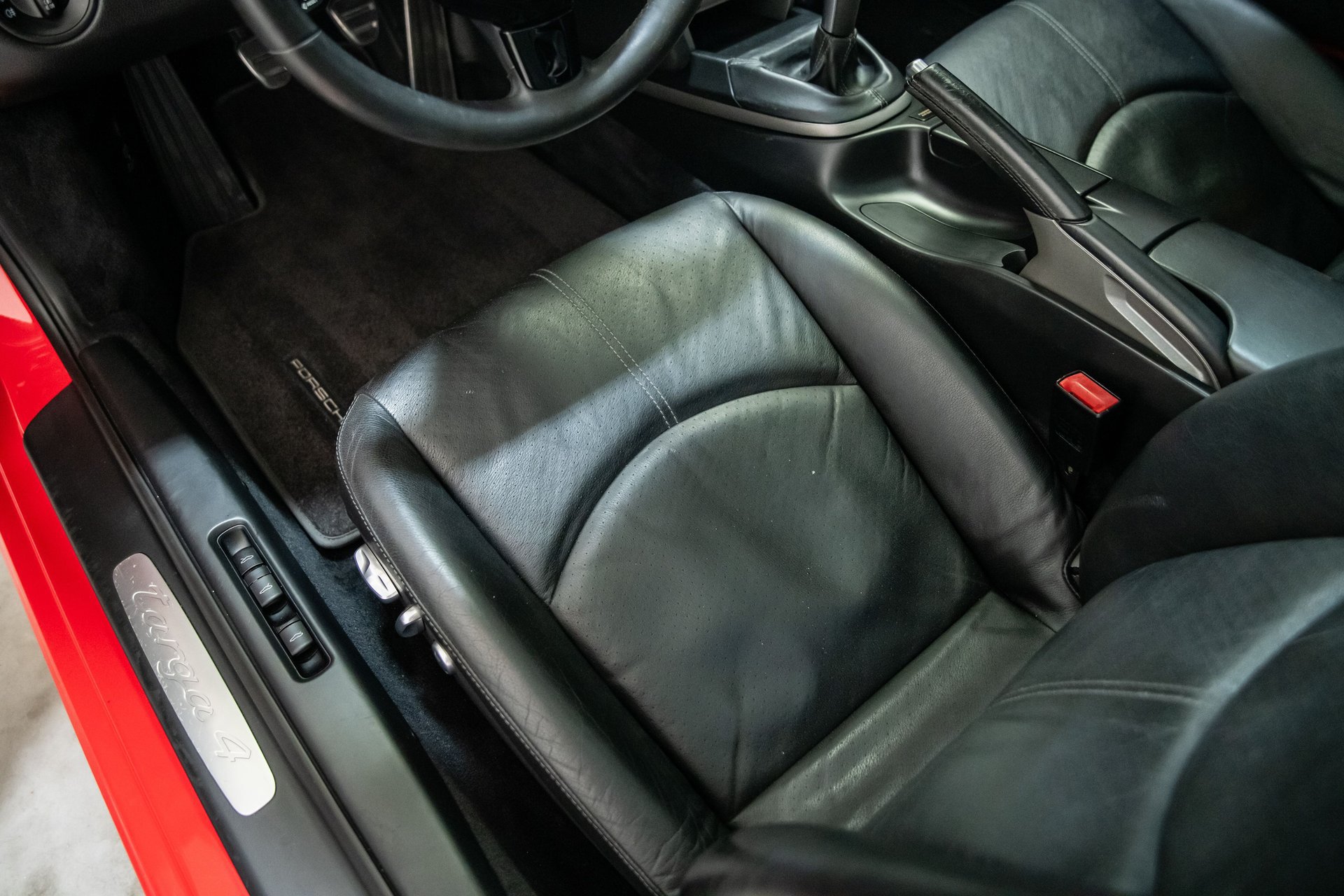 Used 2007 Porsche 911 Targa 4 AWD/4WD image 14