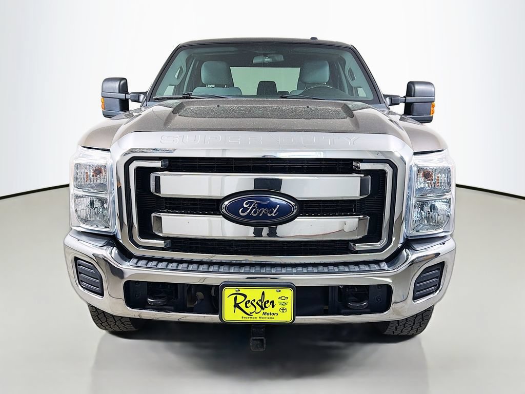 Used 2015 Ford F250 XLT w/ XLT Interior Package AWD/4WD image 2