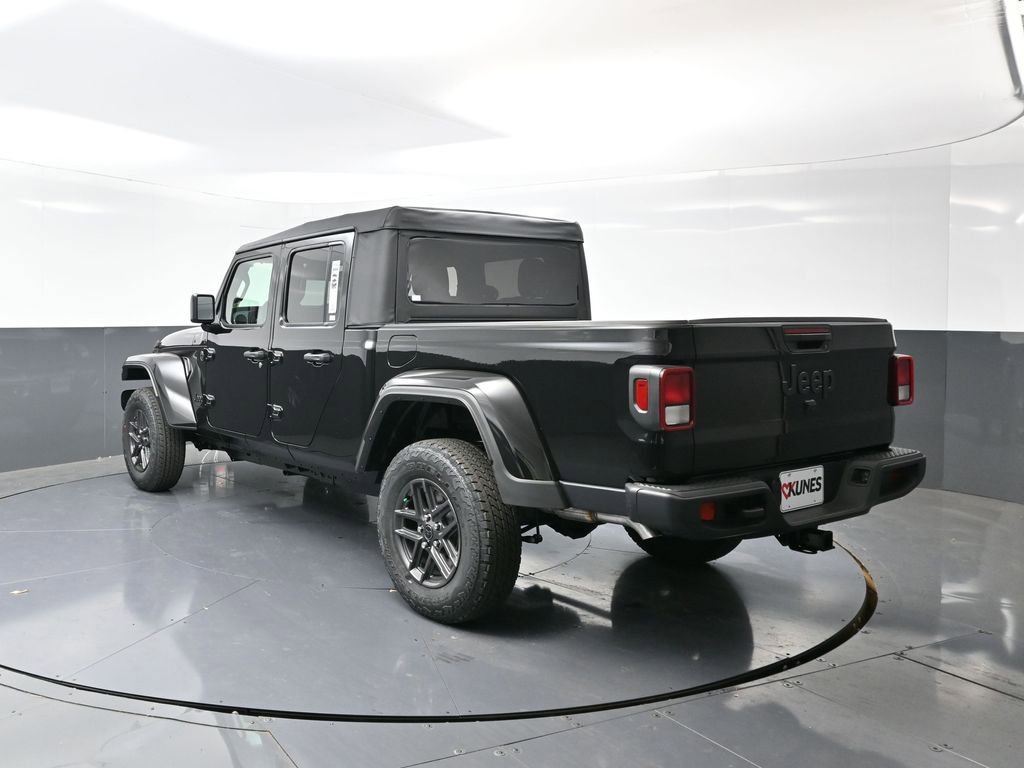 New 2026 Jeep Gladiator Sport image 12