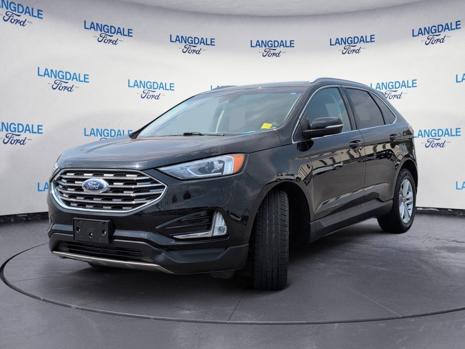 Used 2020 Ford Edge SEL FWD image 11