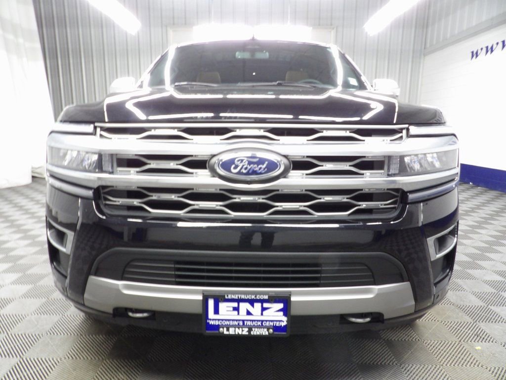 Used 2024 Ford Expedition Platinum image 36