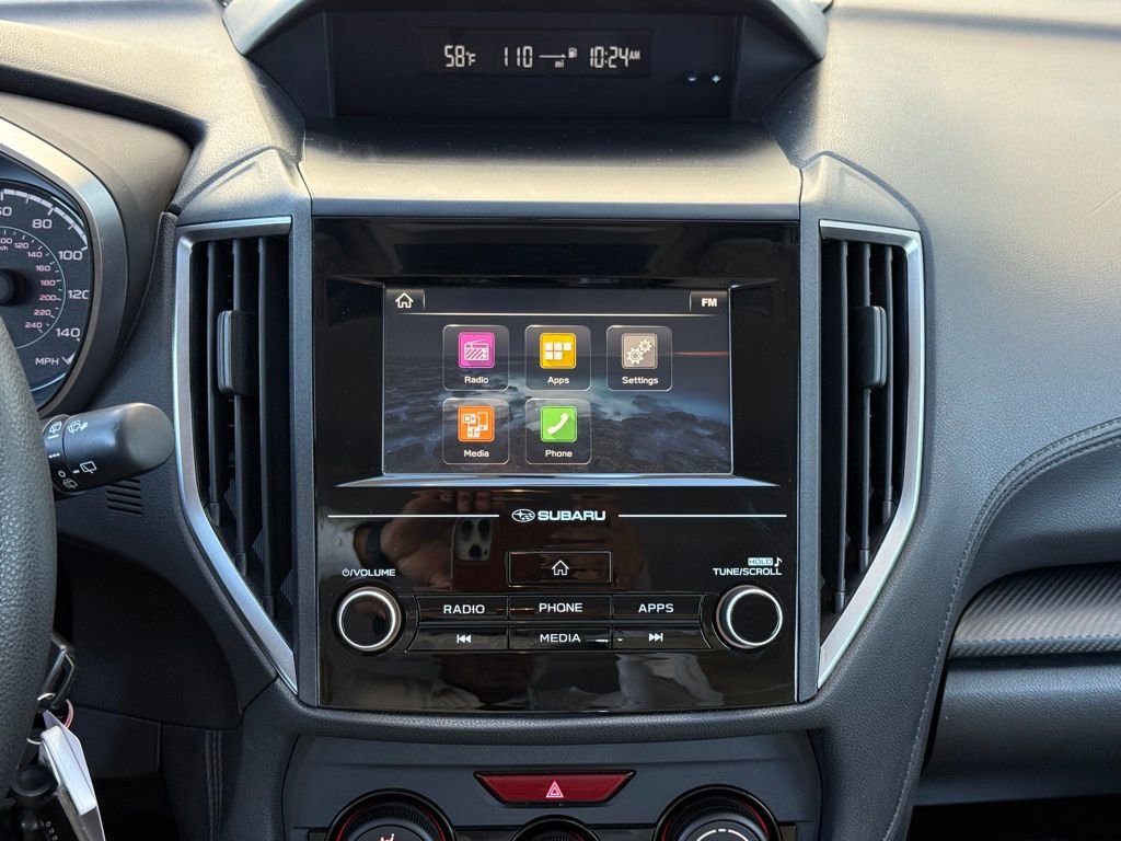 Used 2017 Subaru Impreza 2.0i Premium image 12