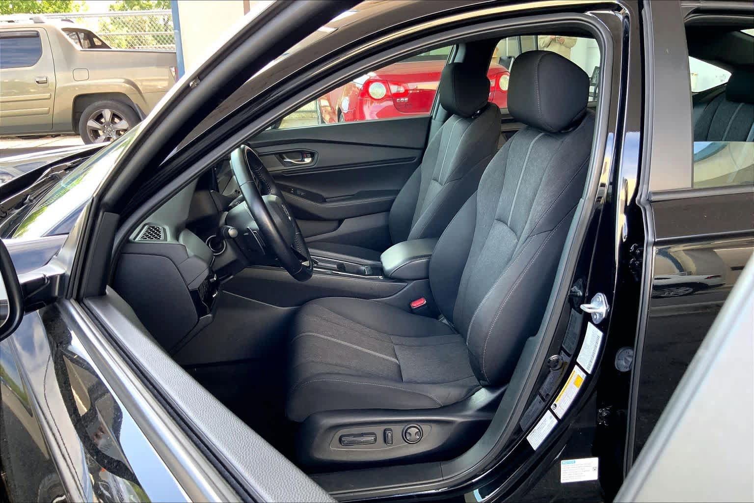 Used 2024 Honda Accord Sport image 8
