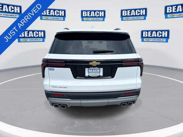 New 2026 Chevrolet Traverse LT w/ Driver Confidence Package FWD image 7