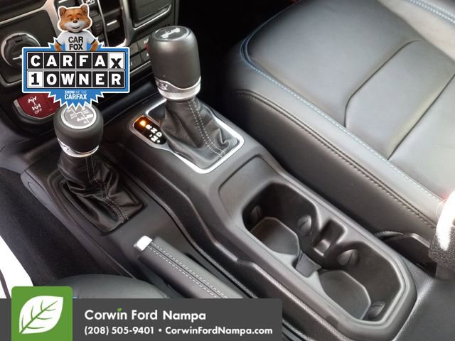 Used 2025 Jeep Wrangler Unlimited Rubicon 4xe w/ Technology Group image 17