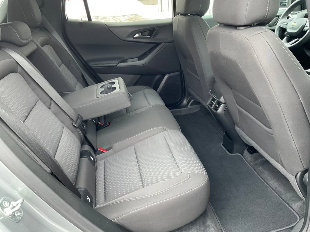 Used 2025 Chevrolet Equinox LT image 21