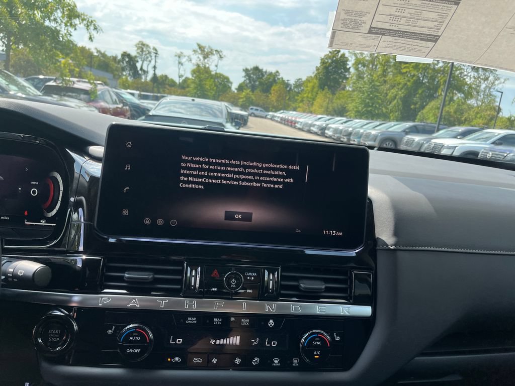 New 2026 Nissan Pathfinder SL FWD image 16