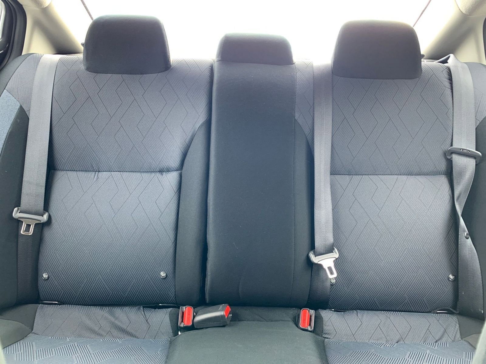 Used 2025 Nissan Versa SV image 36