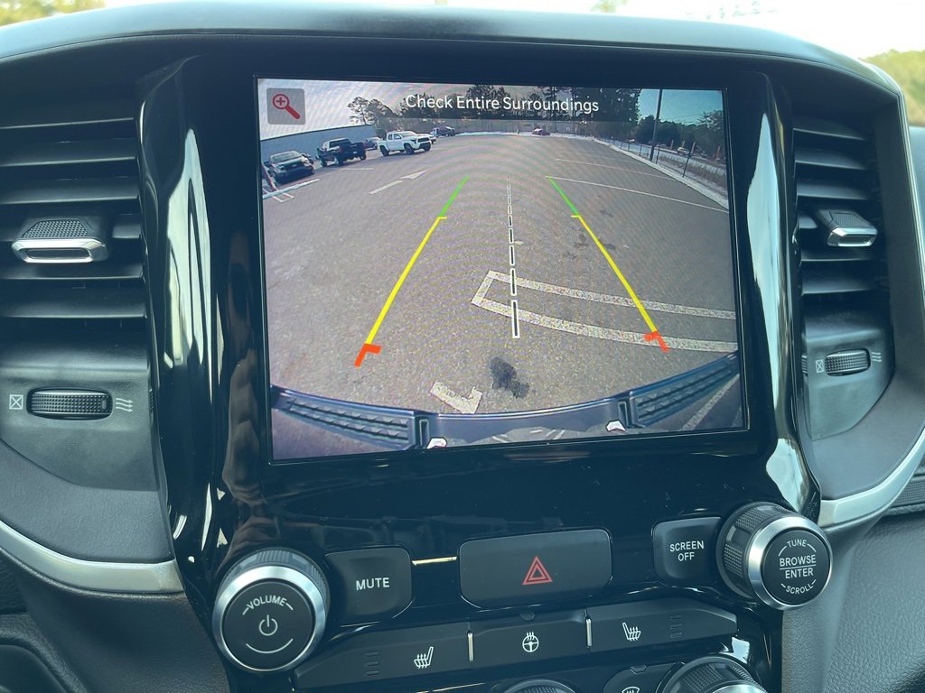 Used 2023 RAM 1500 Big Horn image 11