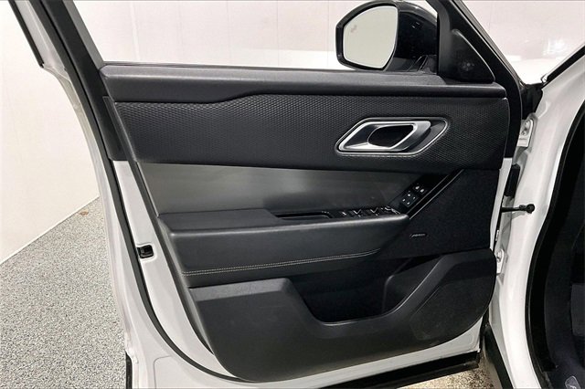 Used 2021 Land Rover Range Rover Velar S image 21