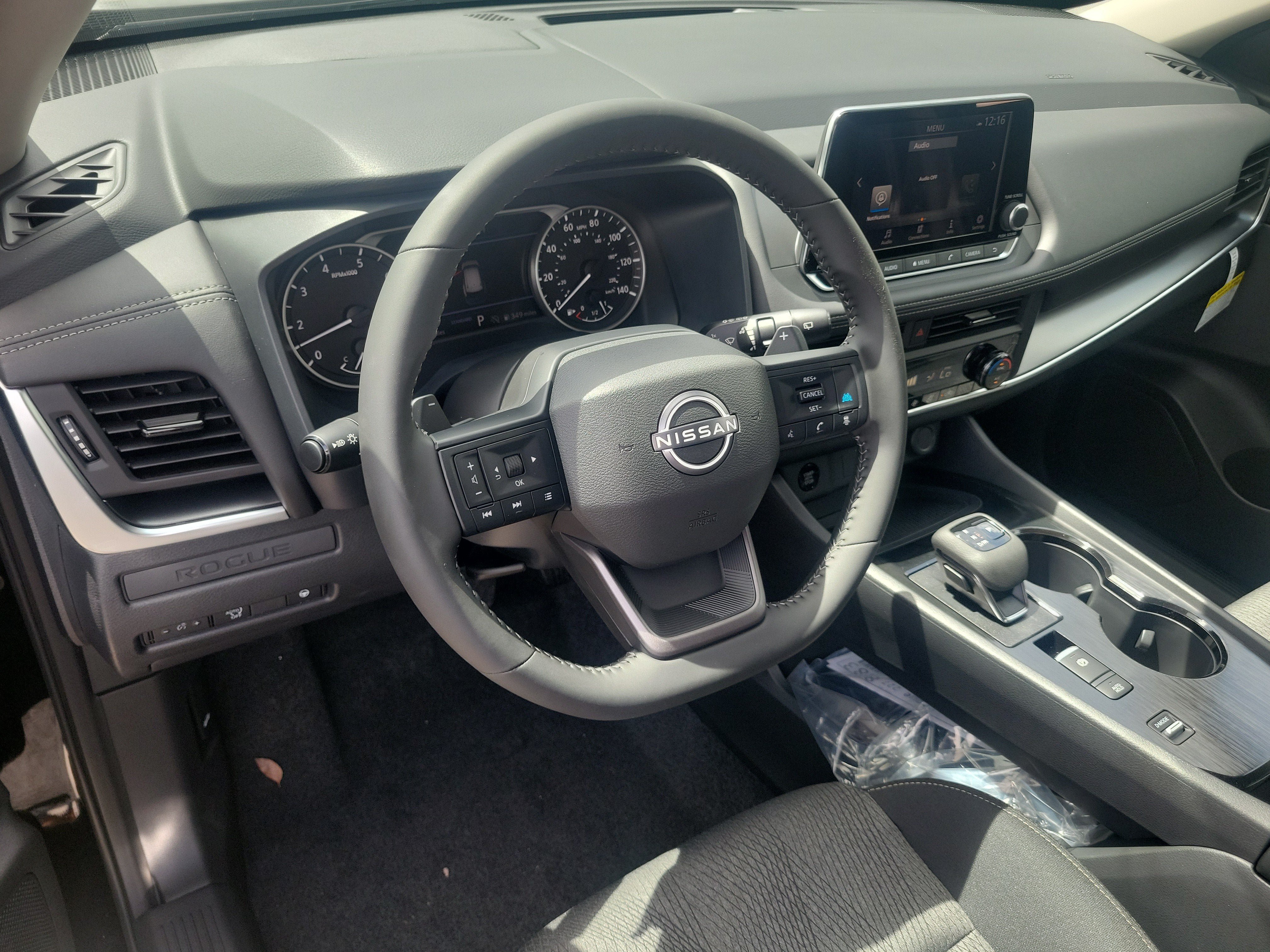 New 2027 Nissan Rogue SV FWD image 11