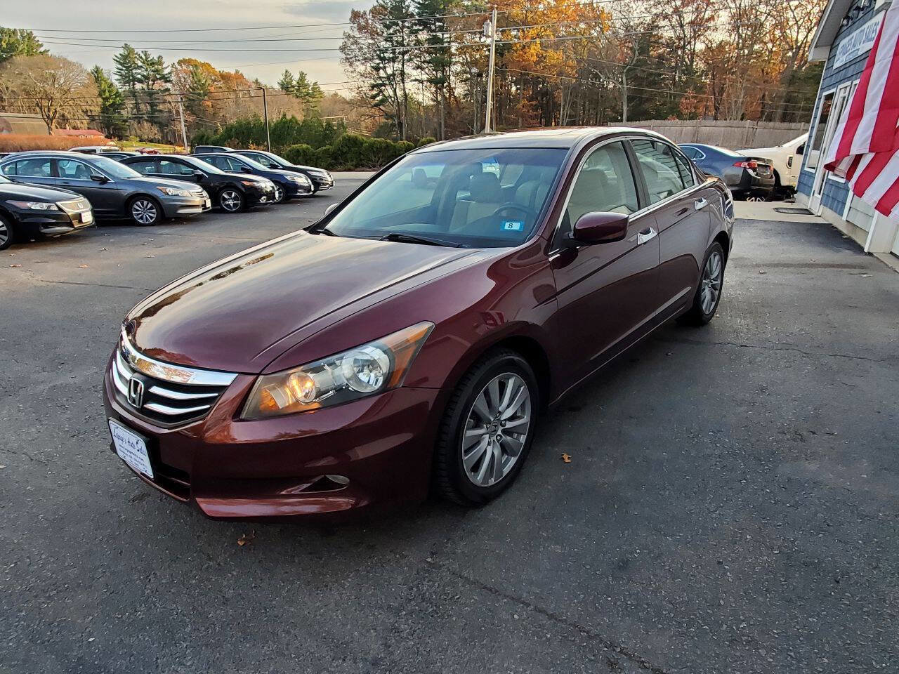 Used 2011 Honda Accord EX-L image 4