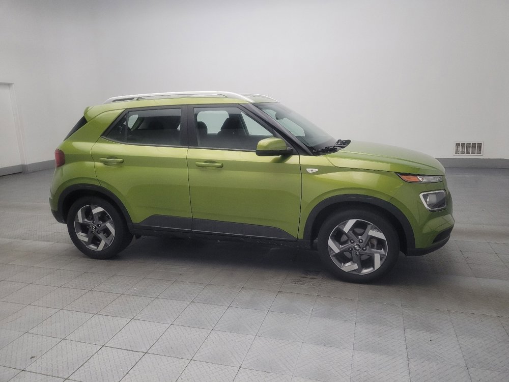 Used 2021 Hyundai Venue SEL image 11
