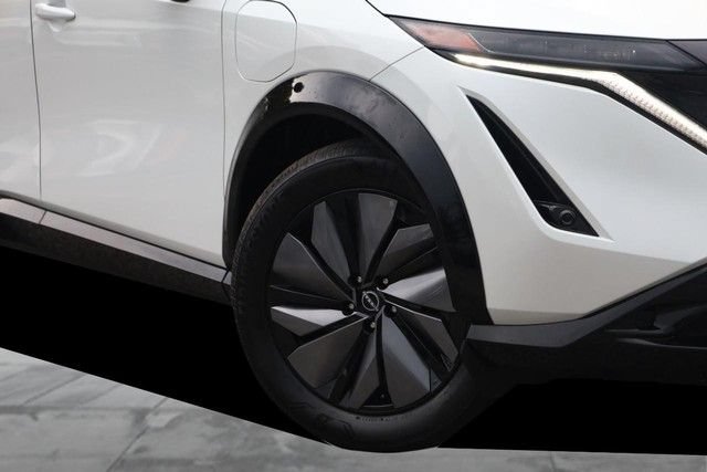 Used 2023 Nissan Ariya FWD image 3