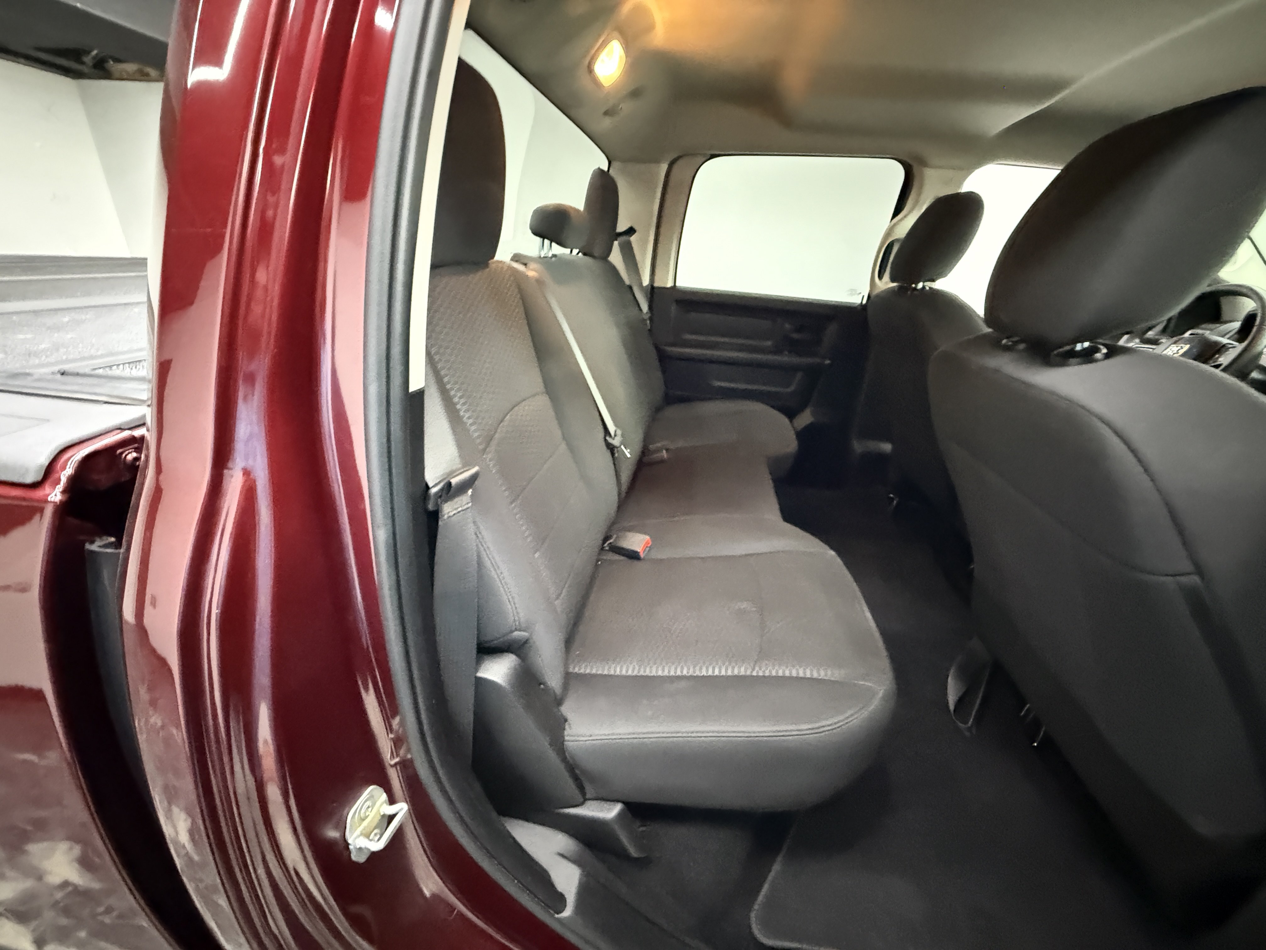Used 2019 RAM 1500 Express w/ Wheel & Sound Group AWD/4WD image 21