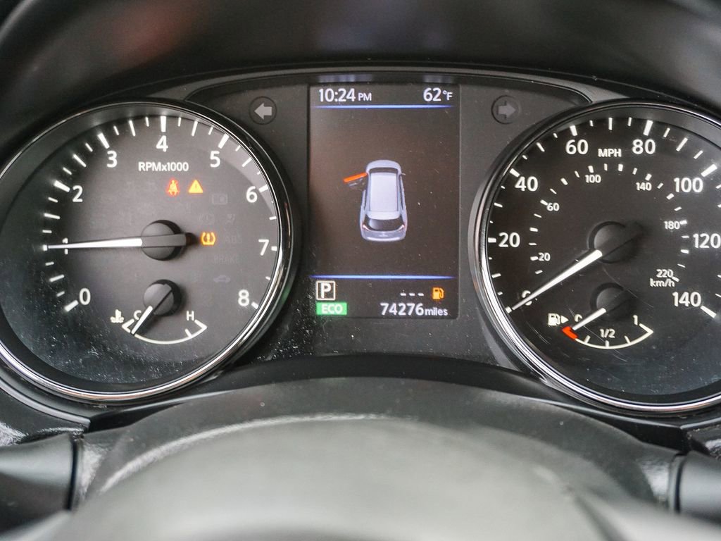 Used 2019 Nissan Rogue S image 22