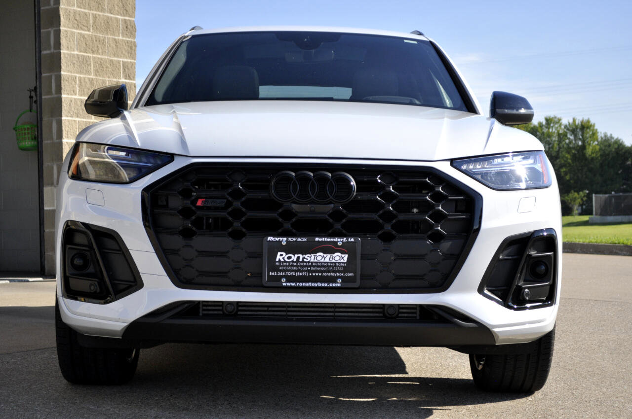 Used 2024 Audi SQ5 Prestige image 12