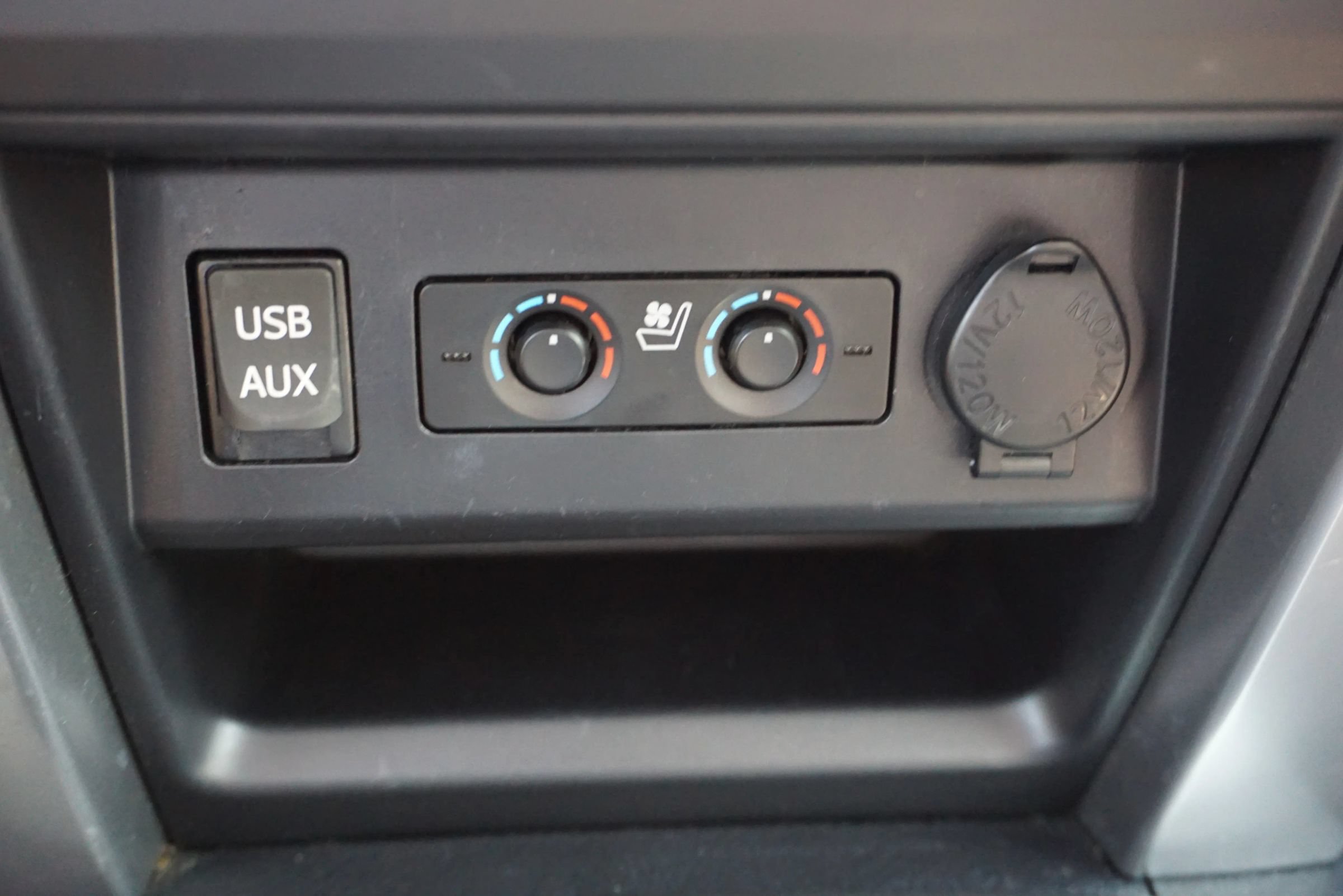 Used 2016 Toyota 4Runner Limited RWD image 32