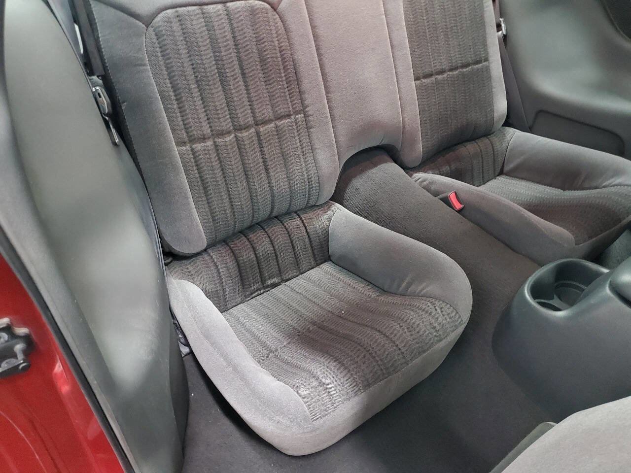 Used 1998 Chevrolet Camaro LT w/ Preferred Equipment Group 2 image 15