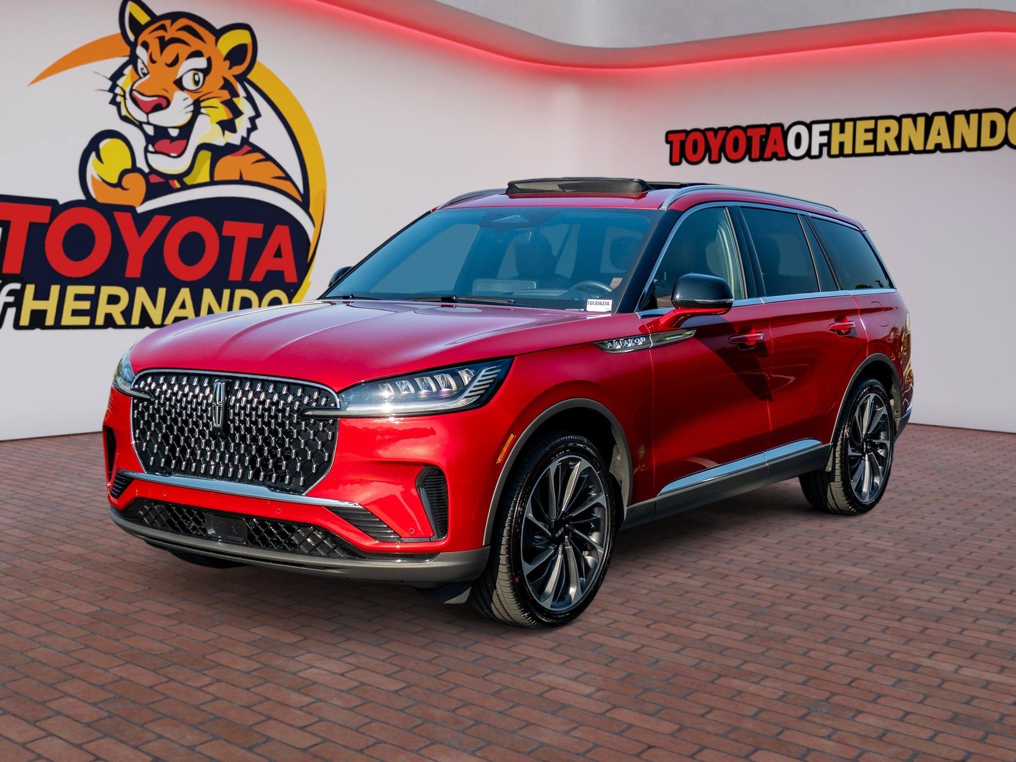 Used 2026 Lincoln Aviator Reserve AWD/4WD image 1