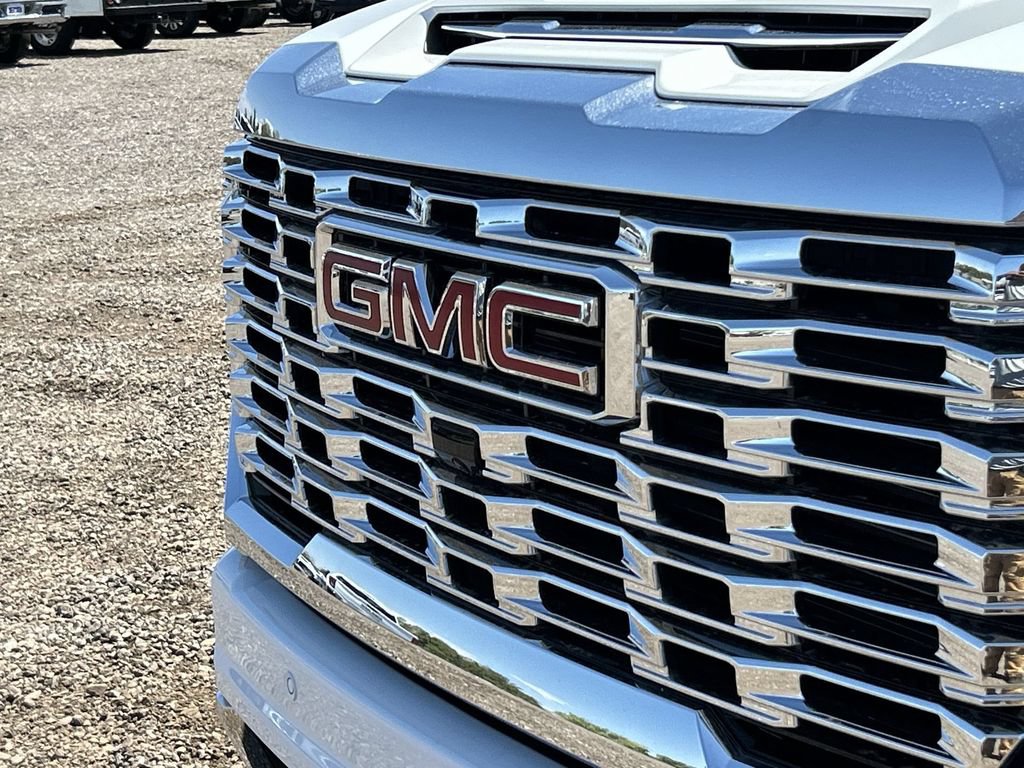New 2026 GMC Sierra 2500 Denali w/ Denali Reserve Package AWD/4WD image 31